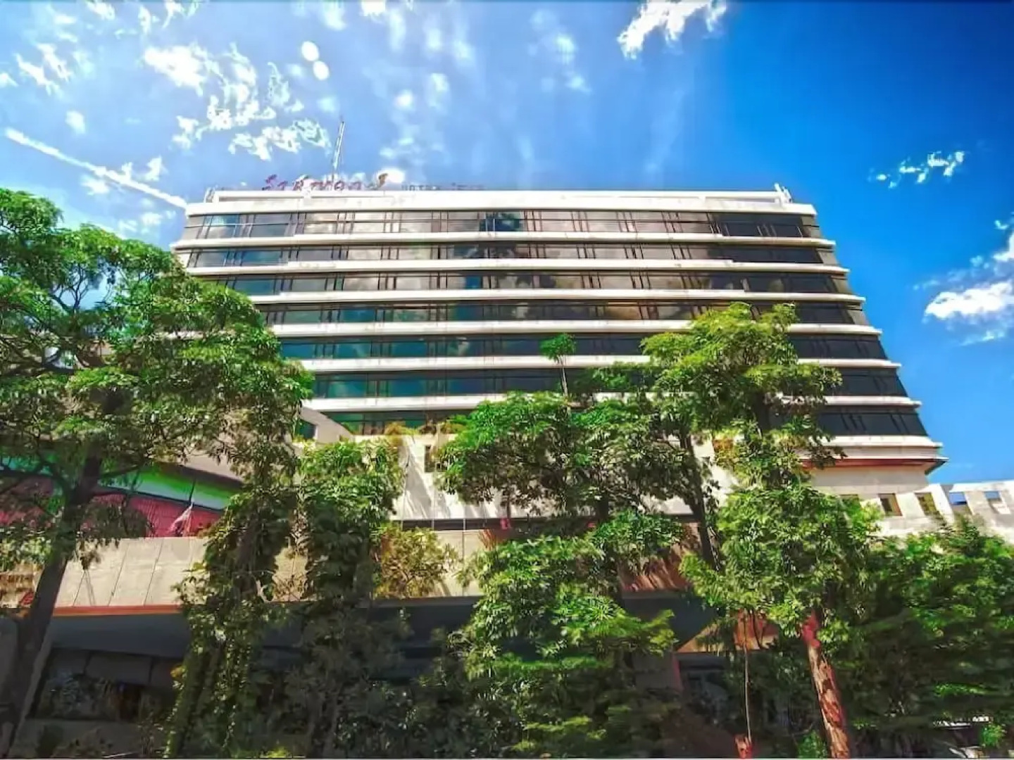 Rachaphruk Grand Hotel