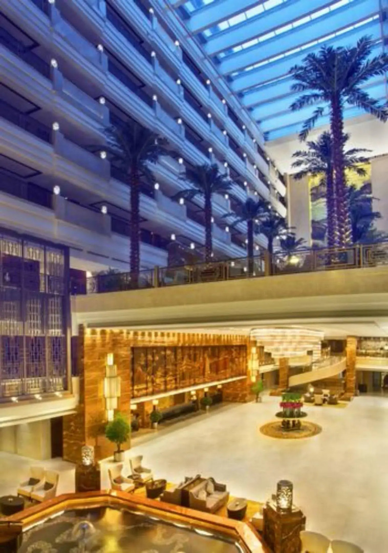 Tanglong International Hotel