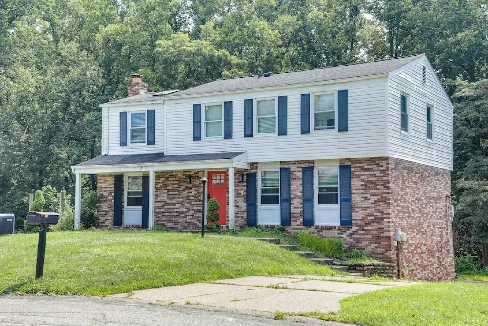 Charming Vacation Rental: 15 Mi to Pittsburgh