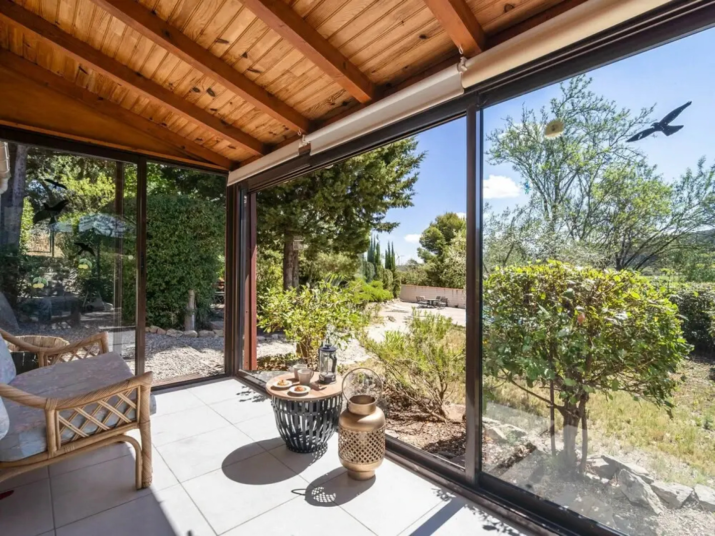 Huge Villa in Montbrun-des-corbières With Swimming Pool