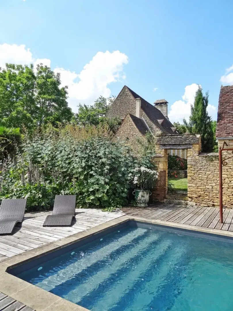 House With 2 Bedrooms in Saint Amand de Coly, With Pool Access, Furnis