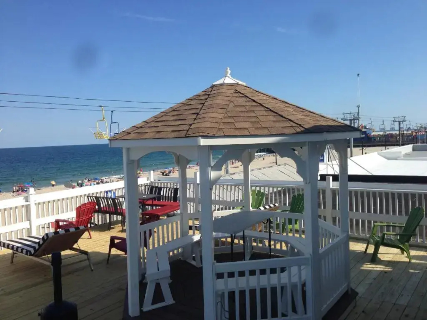 Boardwalk Hotel Charlee & Beach House Rentals