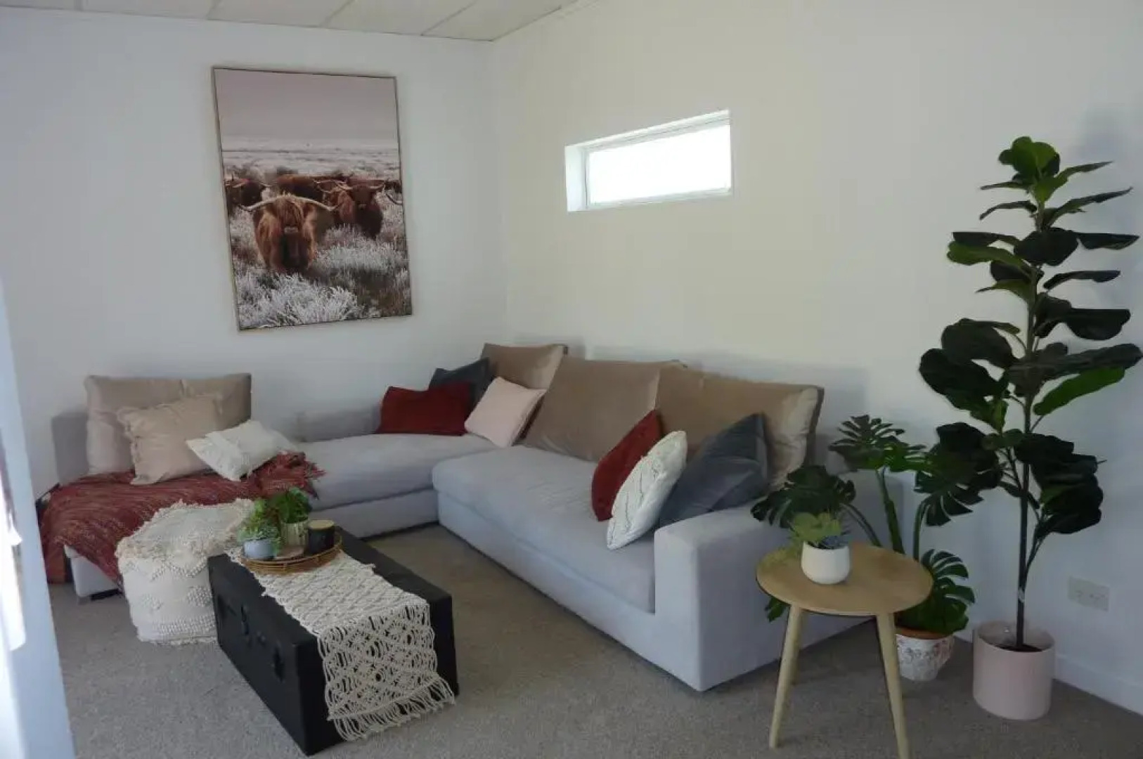 The Pool House, Romantic Country, King Bed