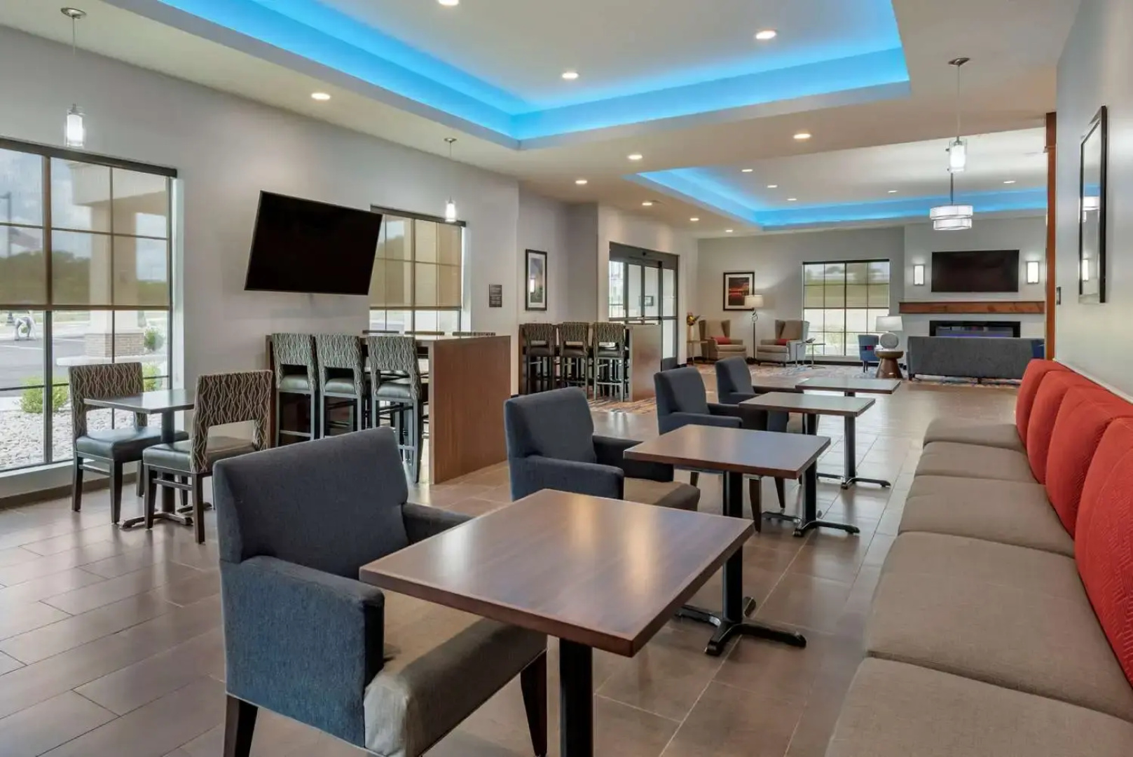 Comfort Suites Dry Ridge