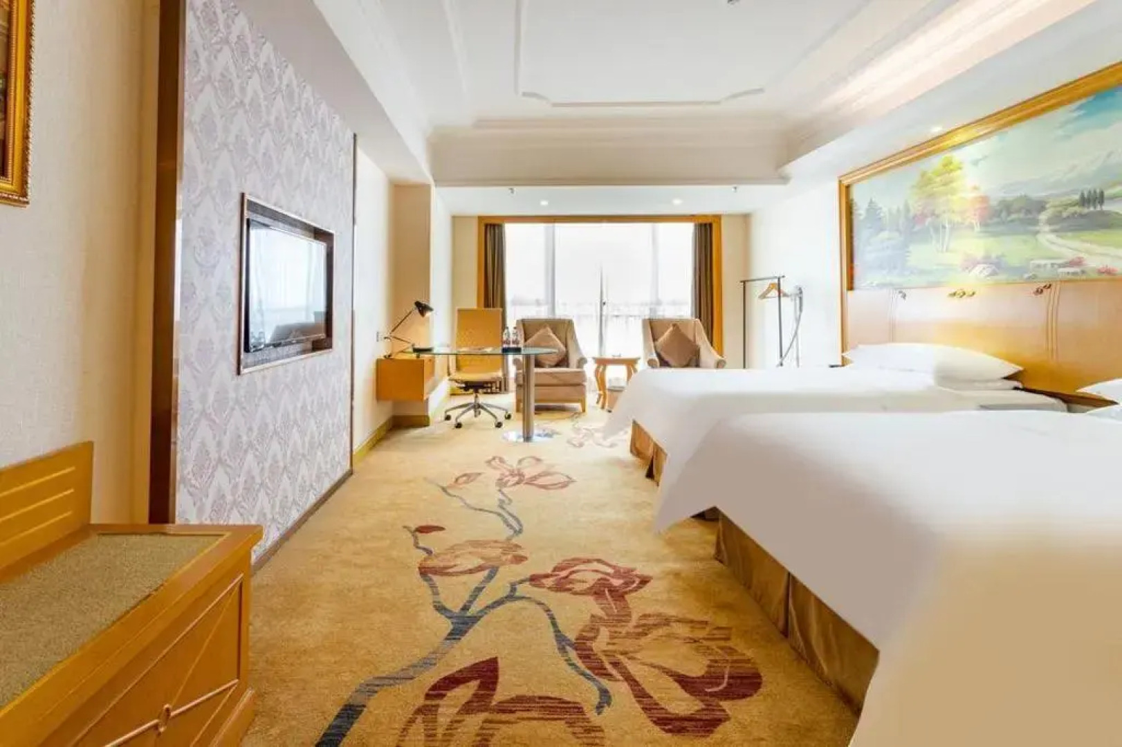 Vienna International Hotel Zhongshan Torch Center