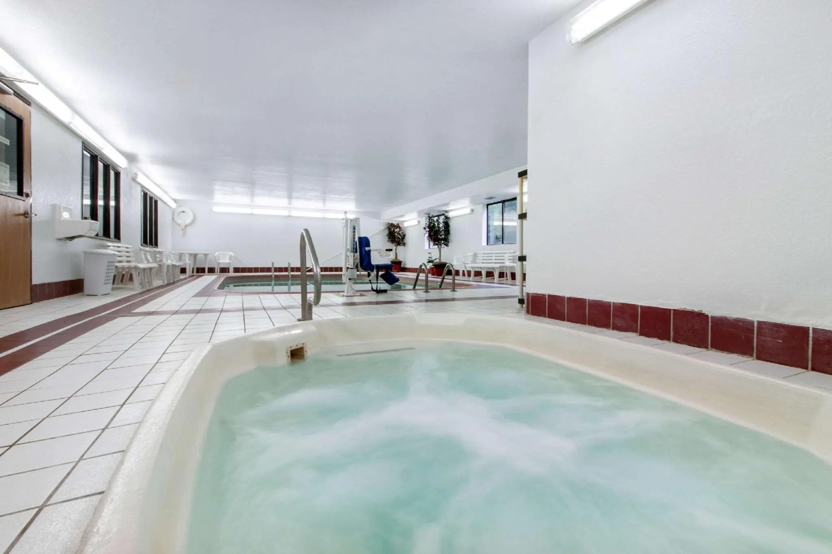 Econo Lodge Oacoma - Chamberlain West