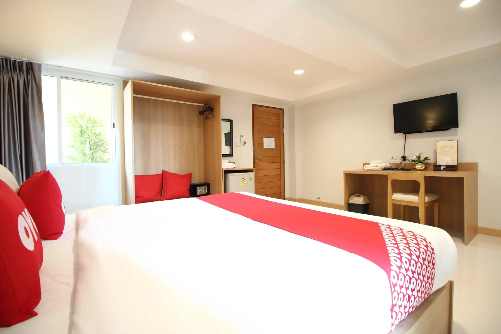 Super OYO 483 Pannee Hotel Khaosan