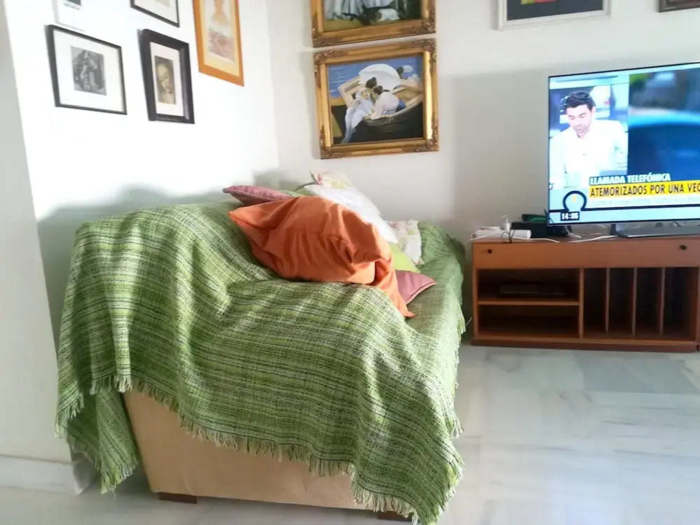 Apartment With one Bedroom in Roquetas de Mar, With Wonderful Mountain View, Shared Pool, Furnished Terrace - 100 m From the Beach