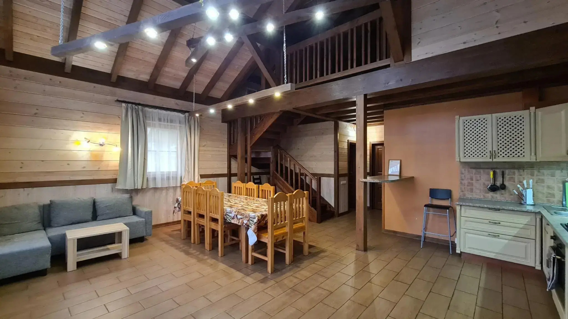 Коттедж А9 на базе отдыха Новинки Парк