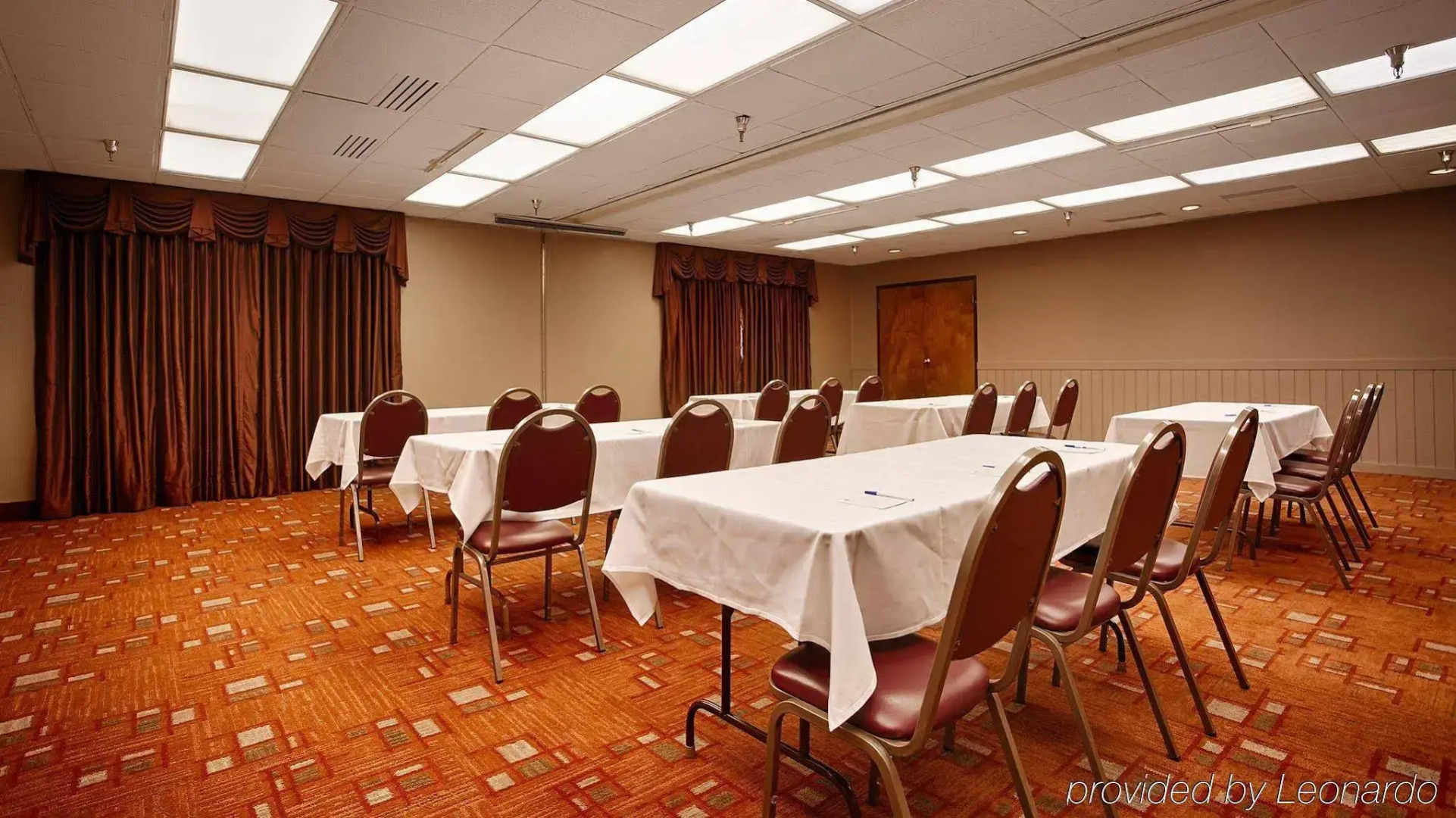 Best Western Golden Lion Hotel