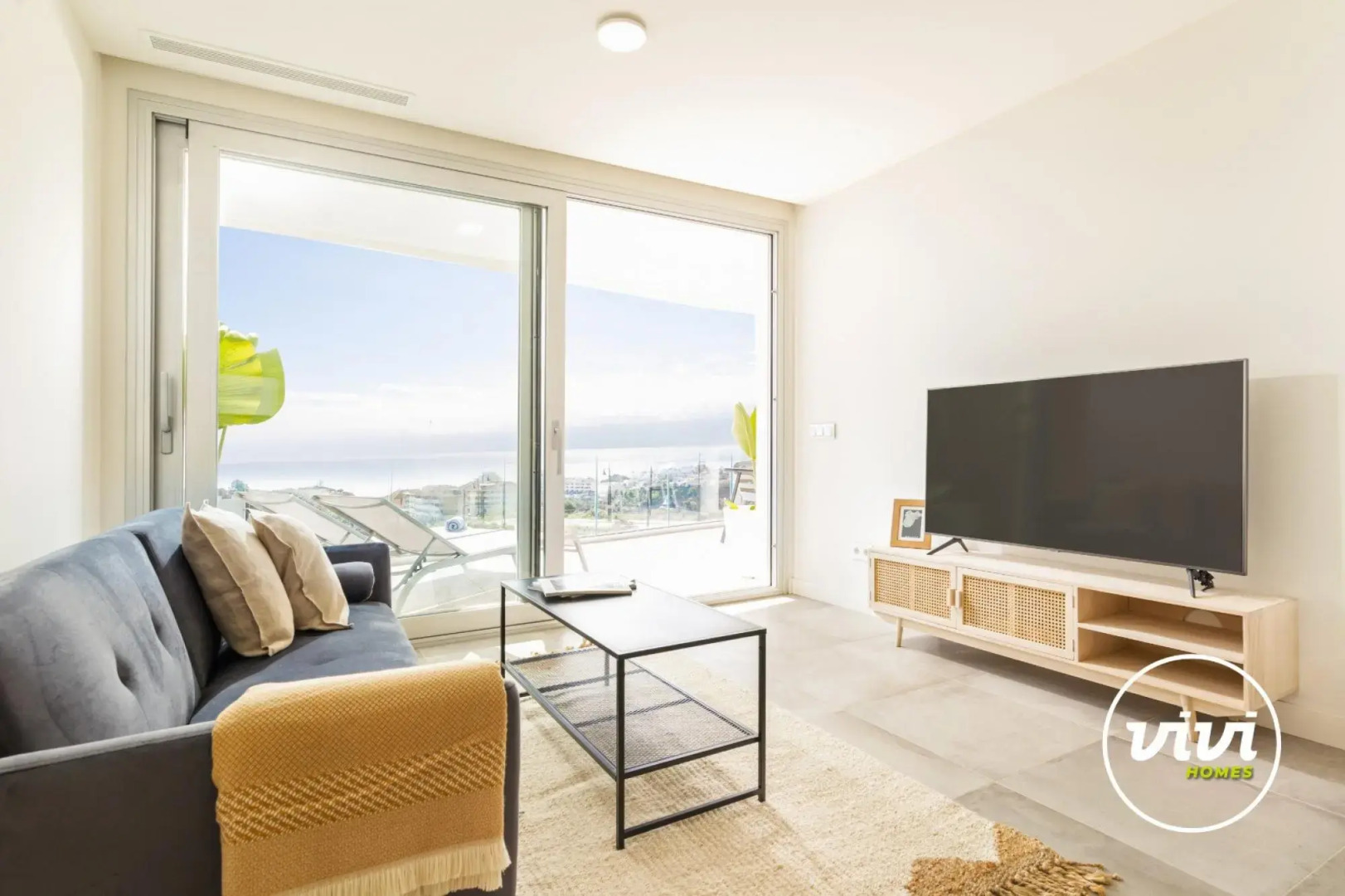 Ellena in Fuengirola