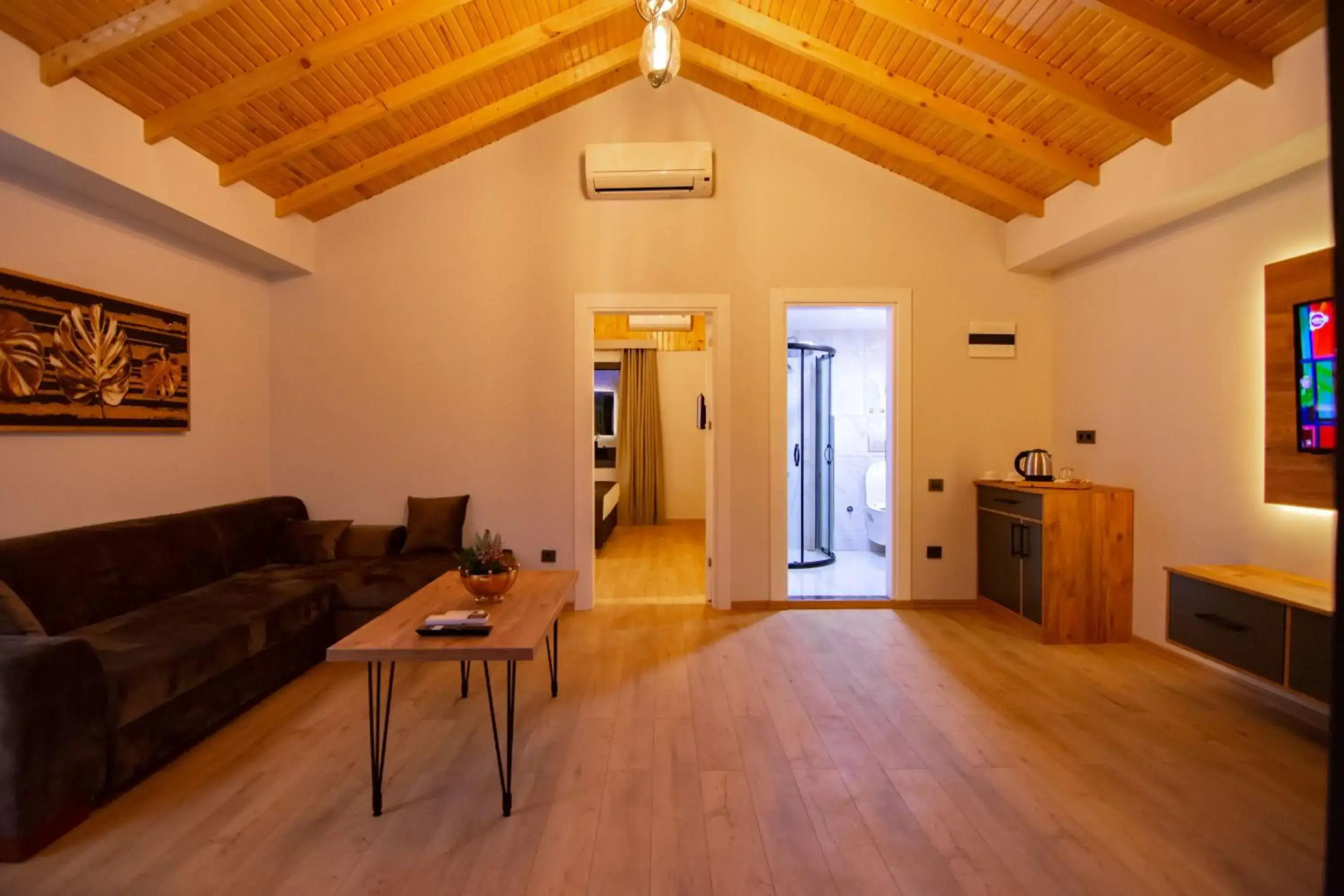 Отель Green Palace Suite 