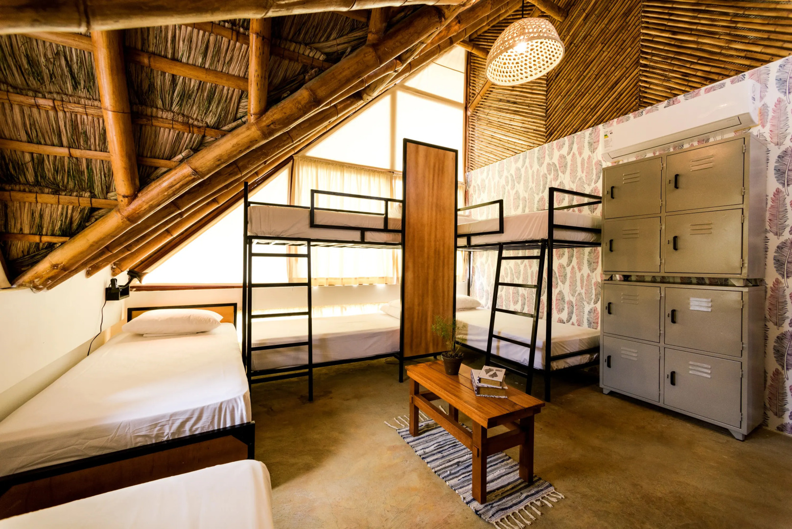 Slumber Party Montañita