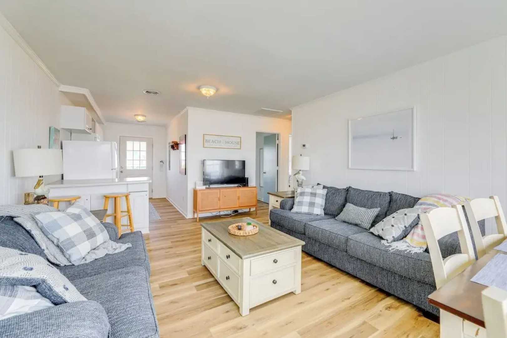 Beachfront Emerald Isle Vacation Rental w/ Deck!