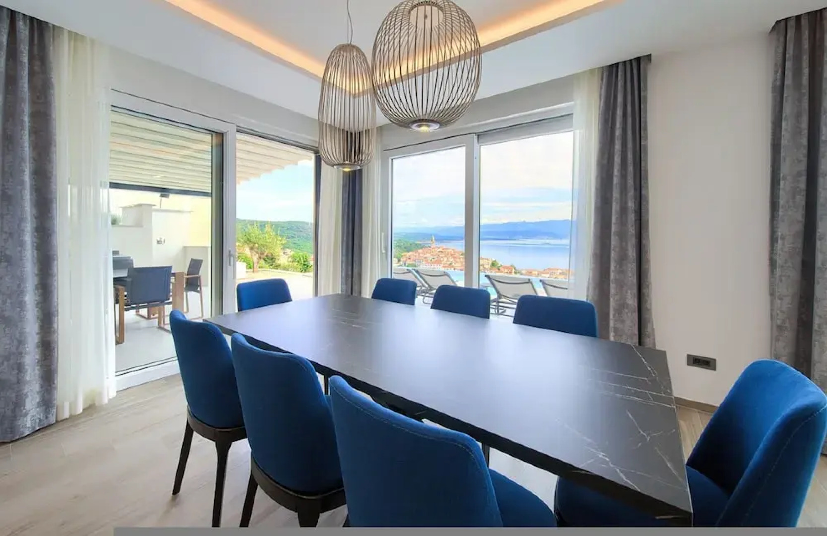 Villa Majestic With Sauna and Beautiful Views