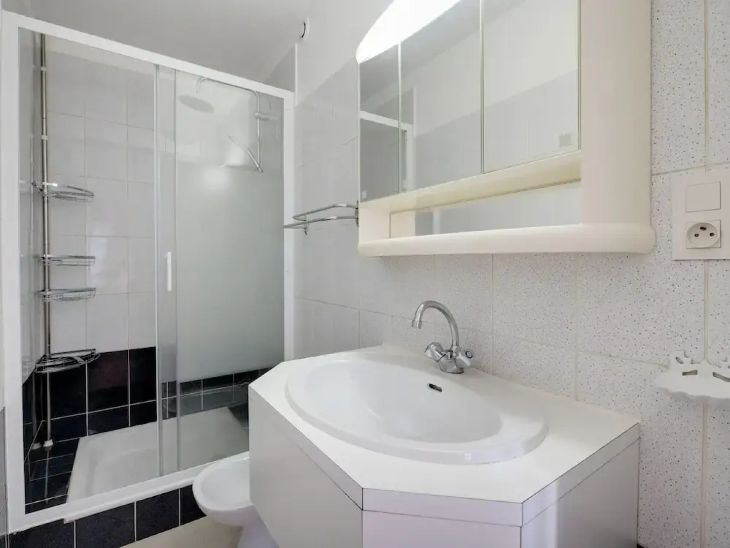 Charming Flat With Pool