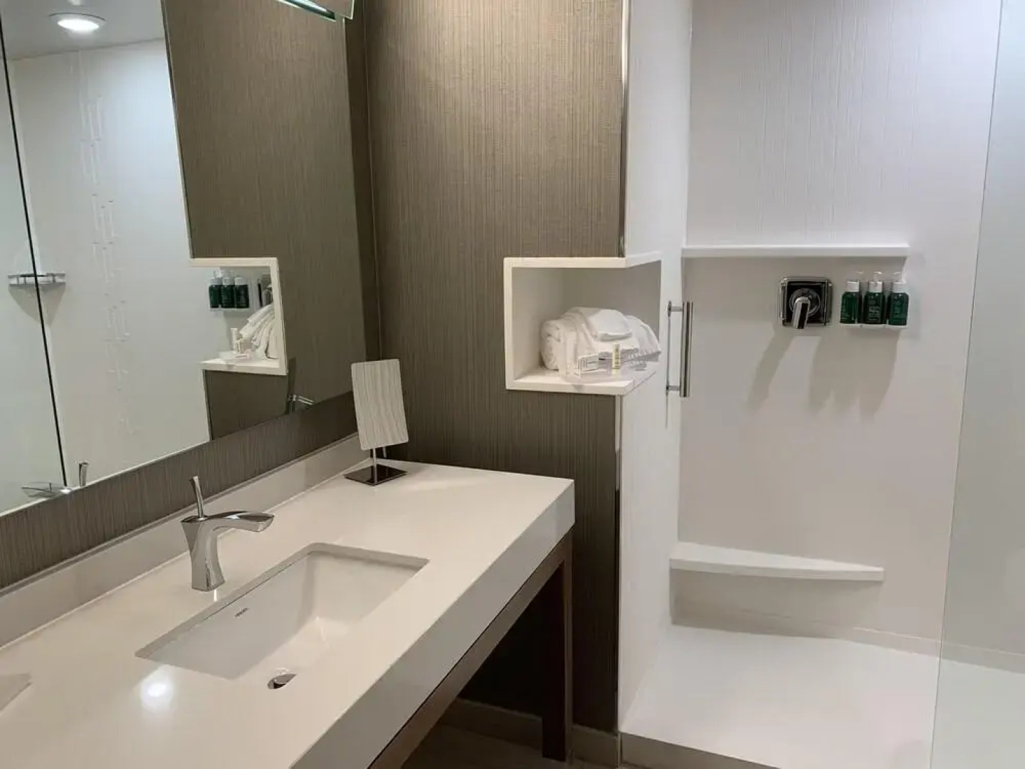 Courtyard by Marriott  East Lansing Okemos