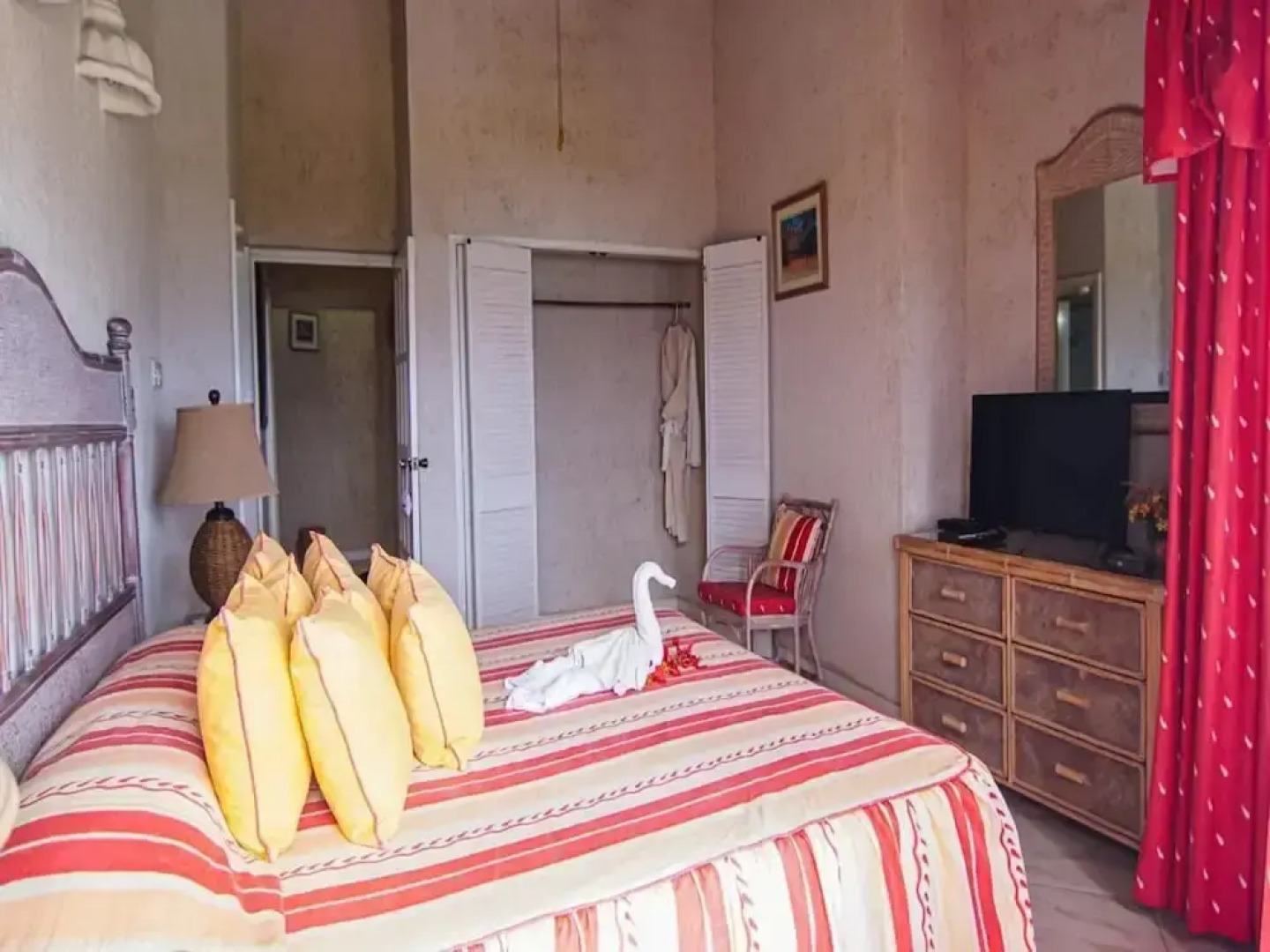 Sea Cruise Barbados - 5 B R Villa w Staff