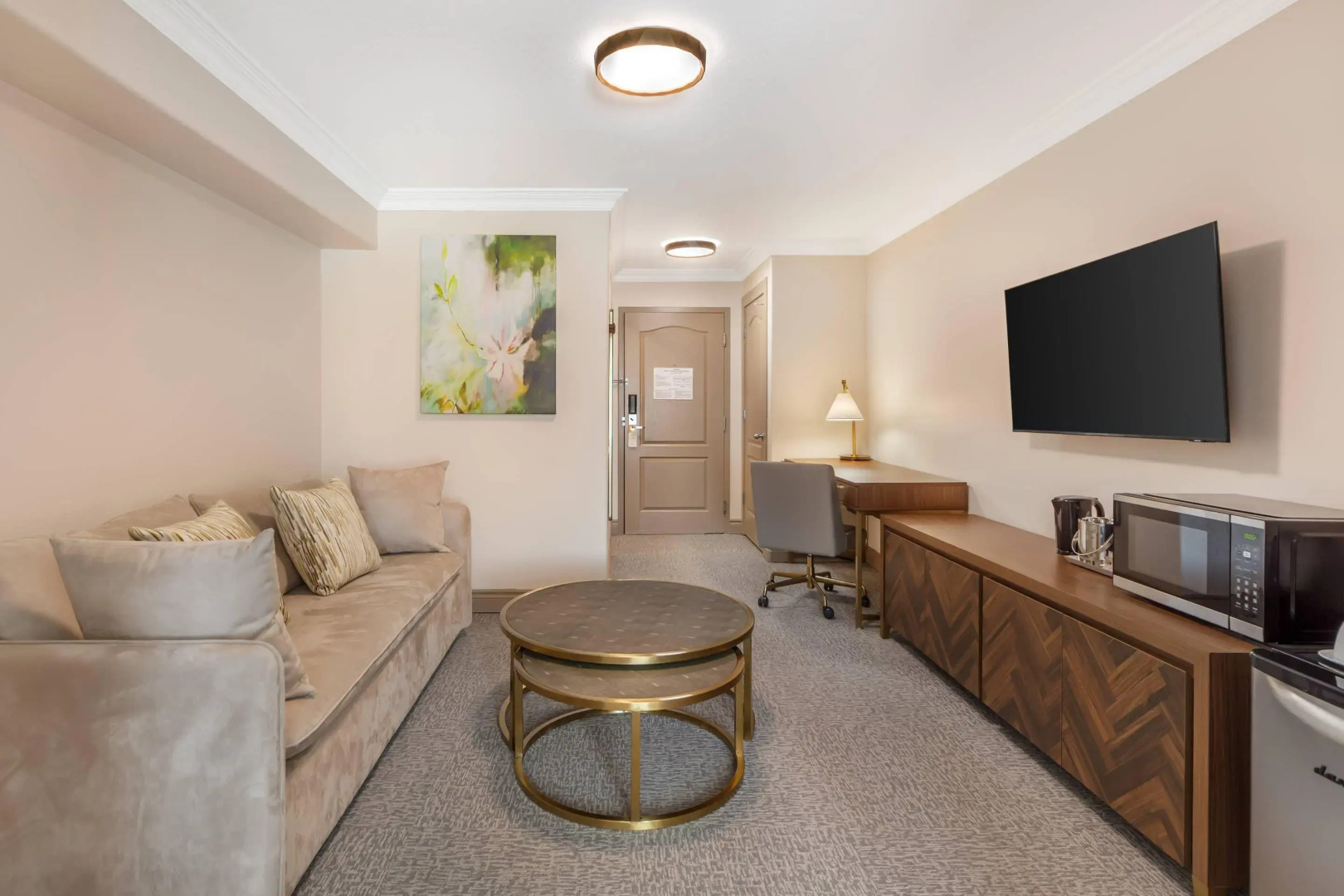 Velora Hinton, an Ascend Collection Hotel