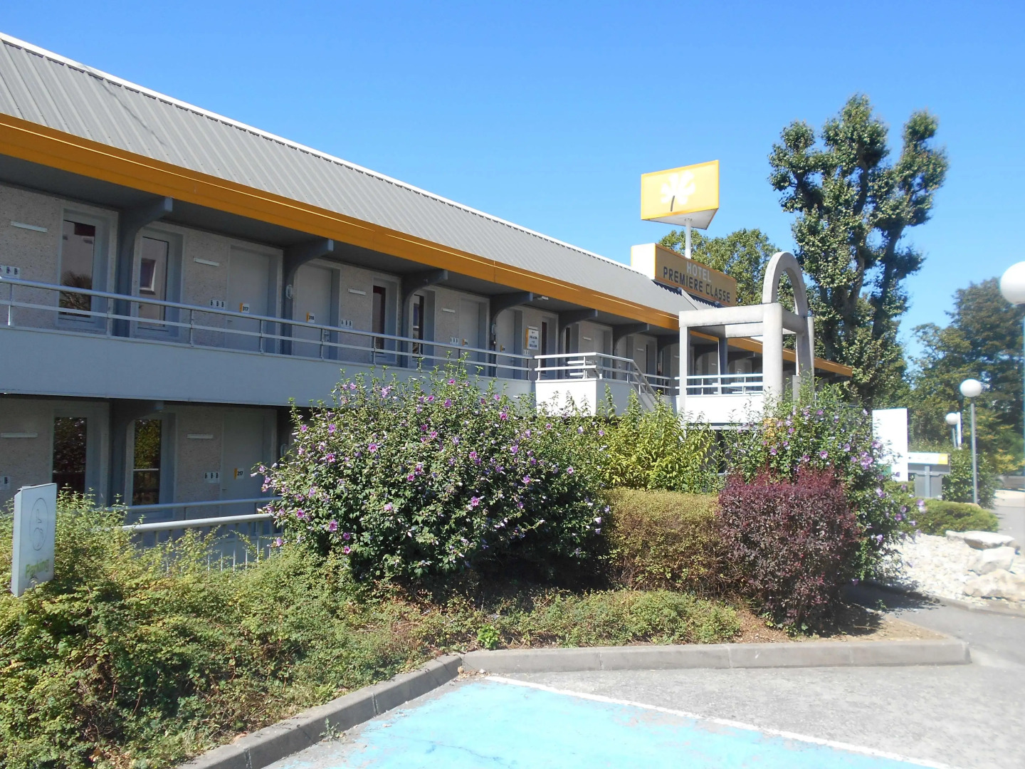 Première Classe Lyon Ouest - Tassin