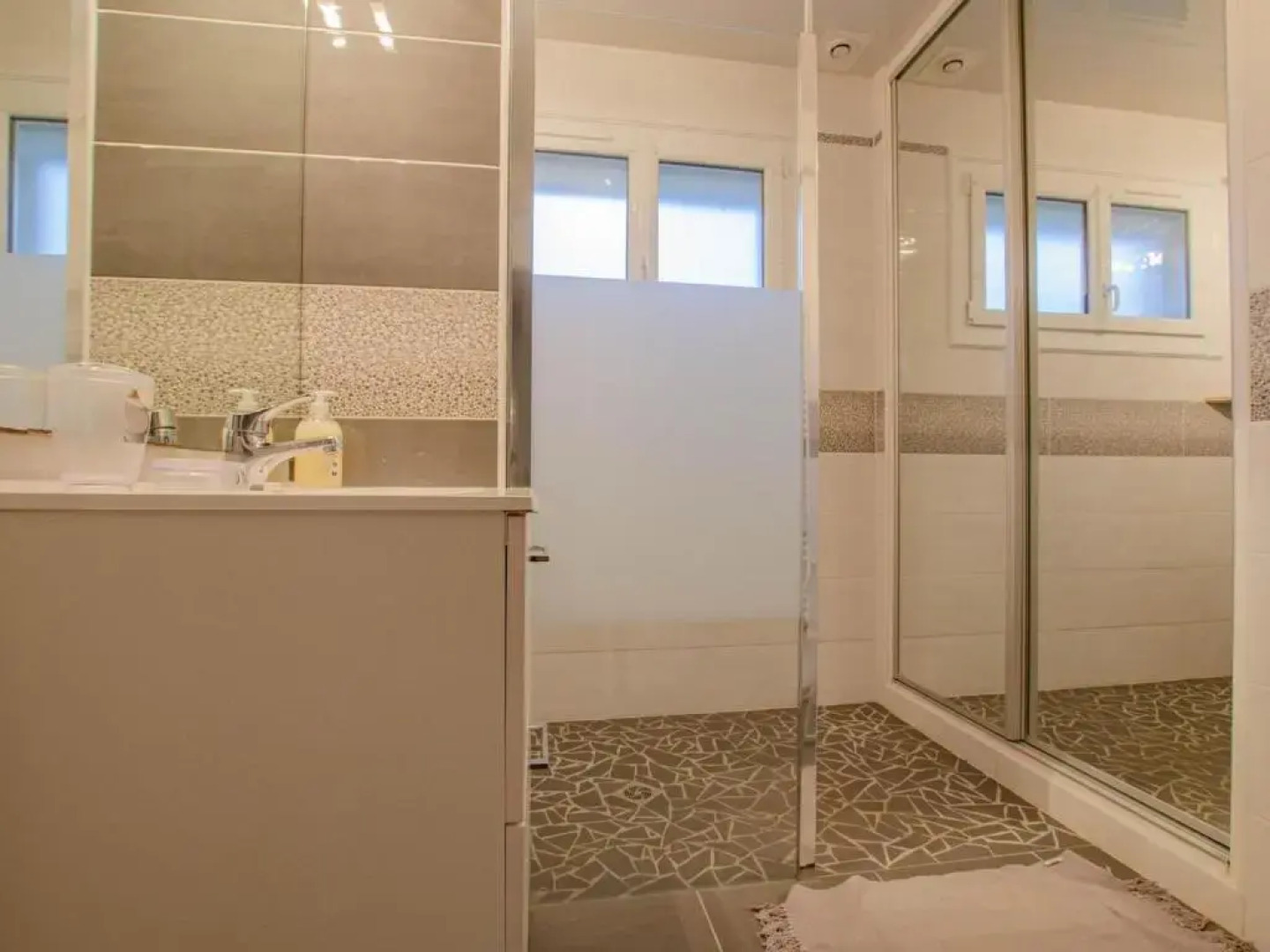 Gite Arcis-sur-Aube, 4 pièces, 5 personnes - FR-1-543-57