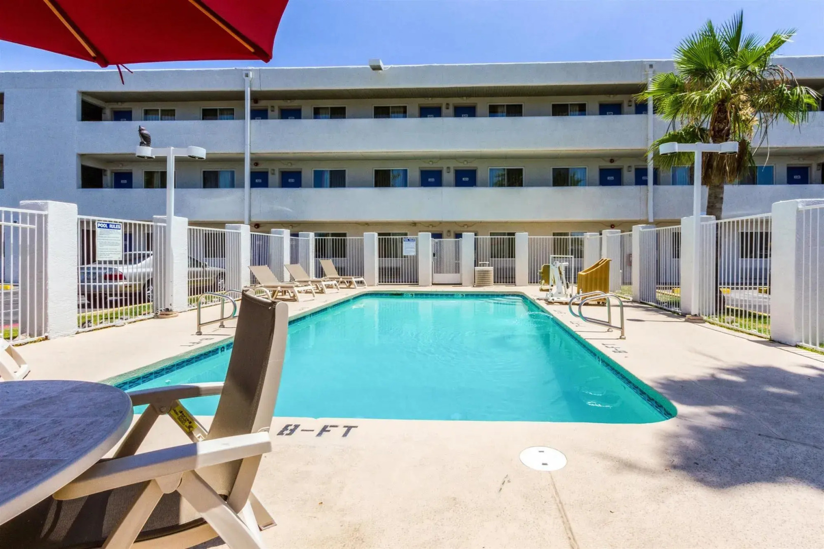 Motel 6 Tempe, AZ – Phoenix Airport – Priest Dr