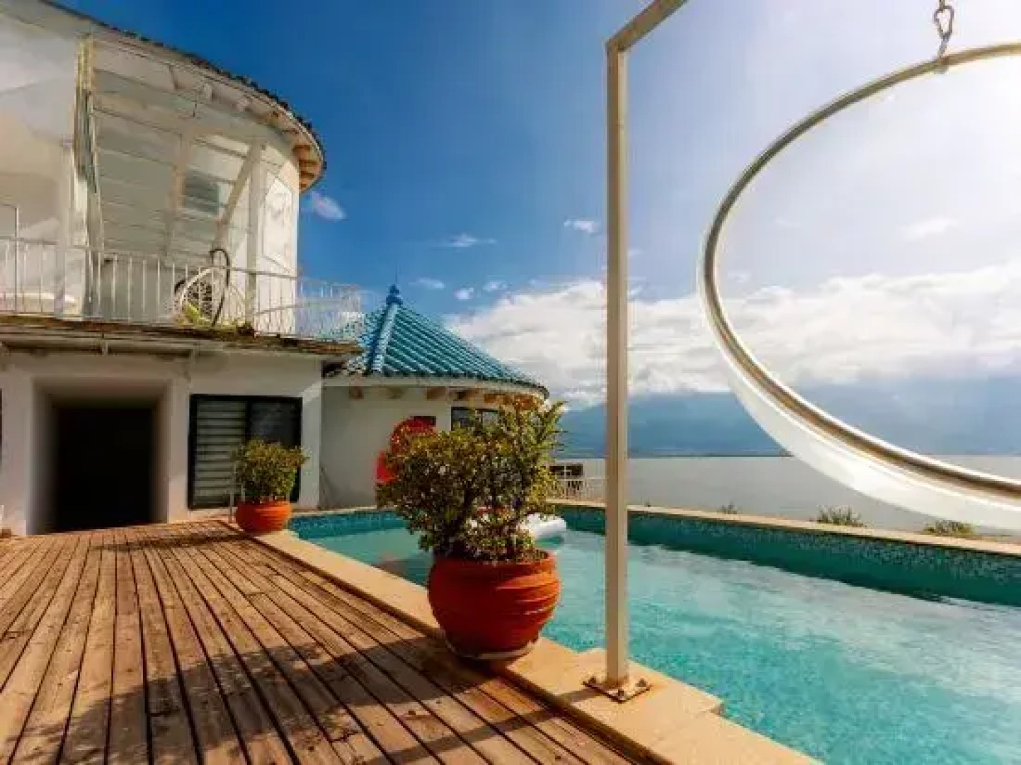 Langyue Lake-view Boutique Inn