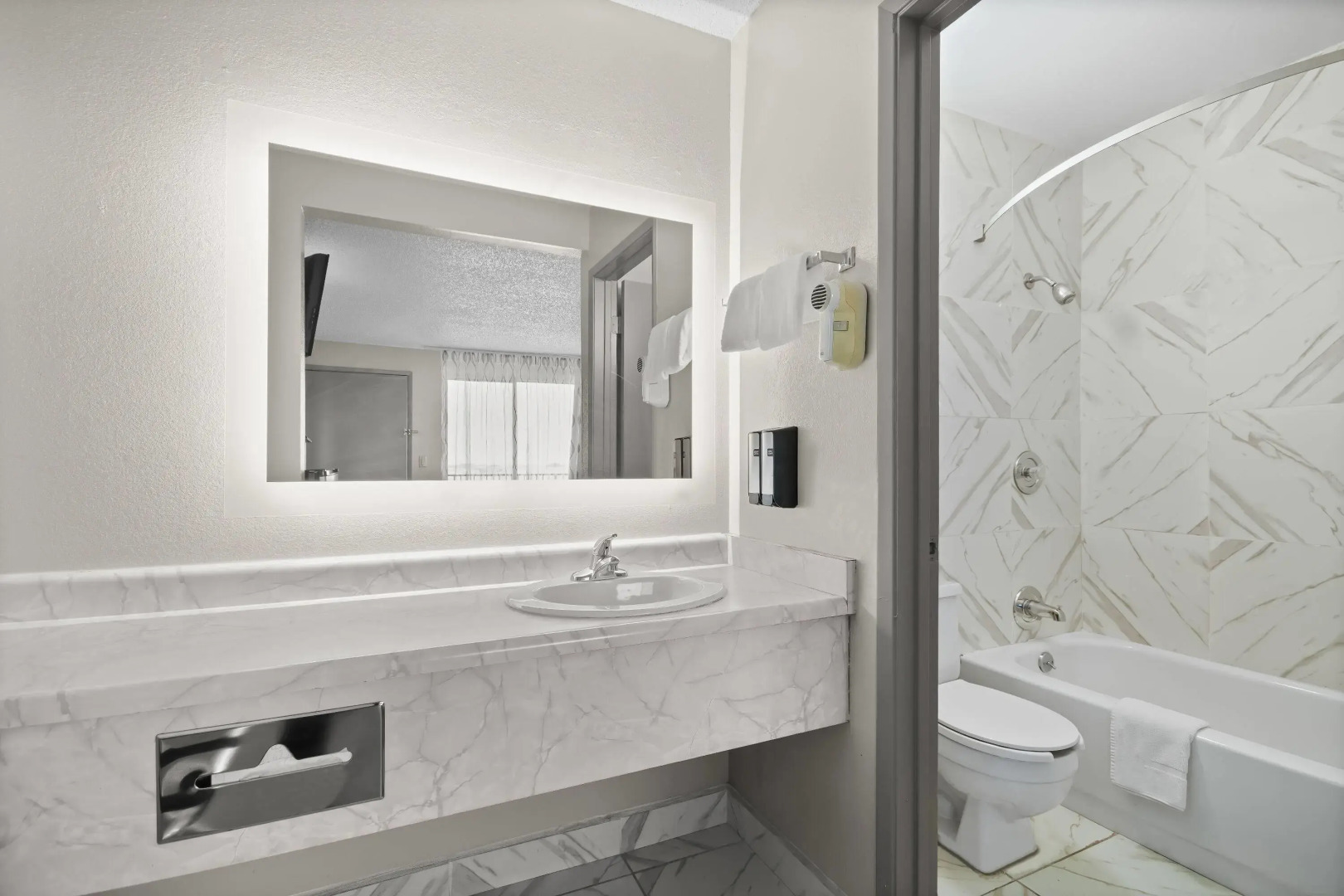 Days Inn by Wyndham Lost Hills