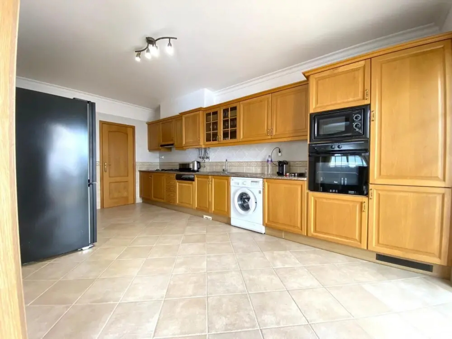 P RA Amazing Villa With Pool by Homing