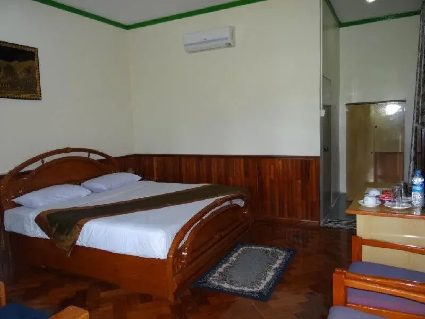 Mrauk Oo Nawarat Hotel