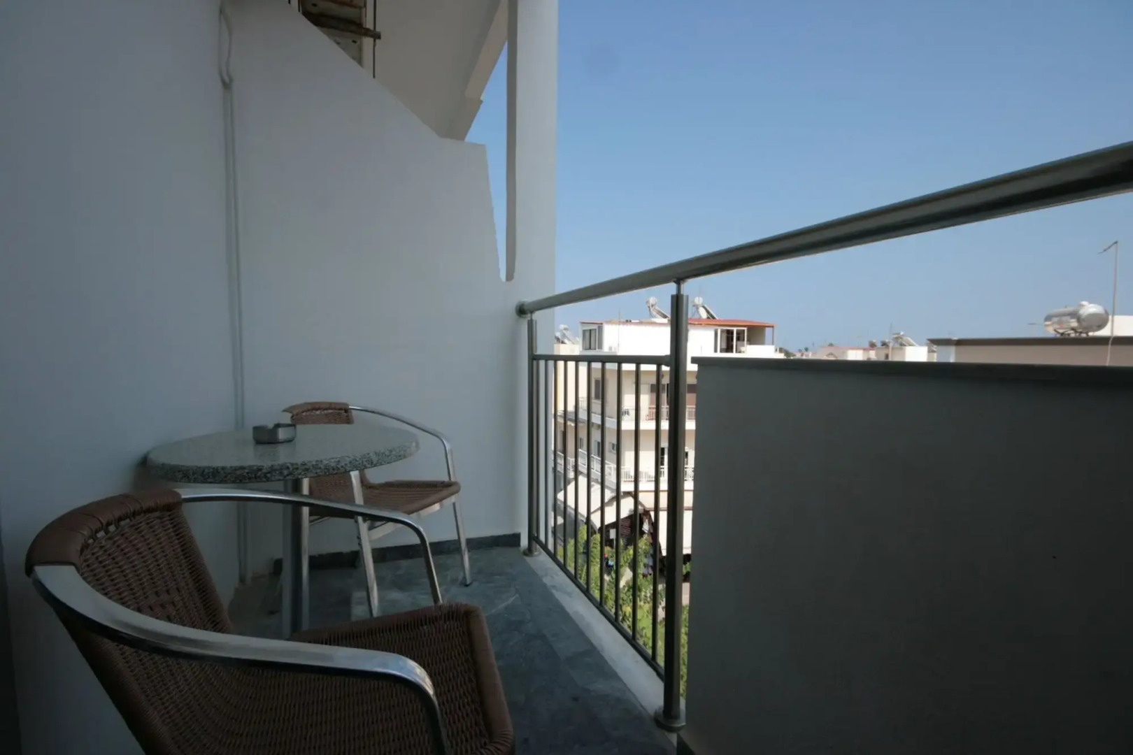 Dimitris Paritsa Hotel