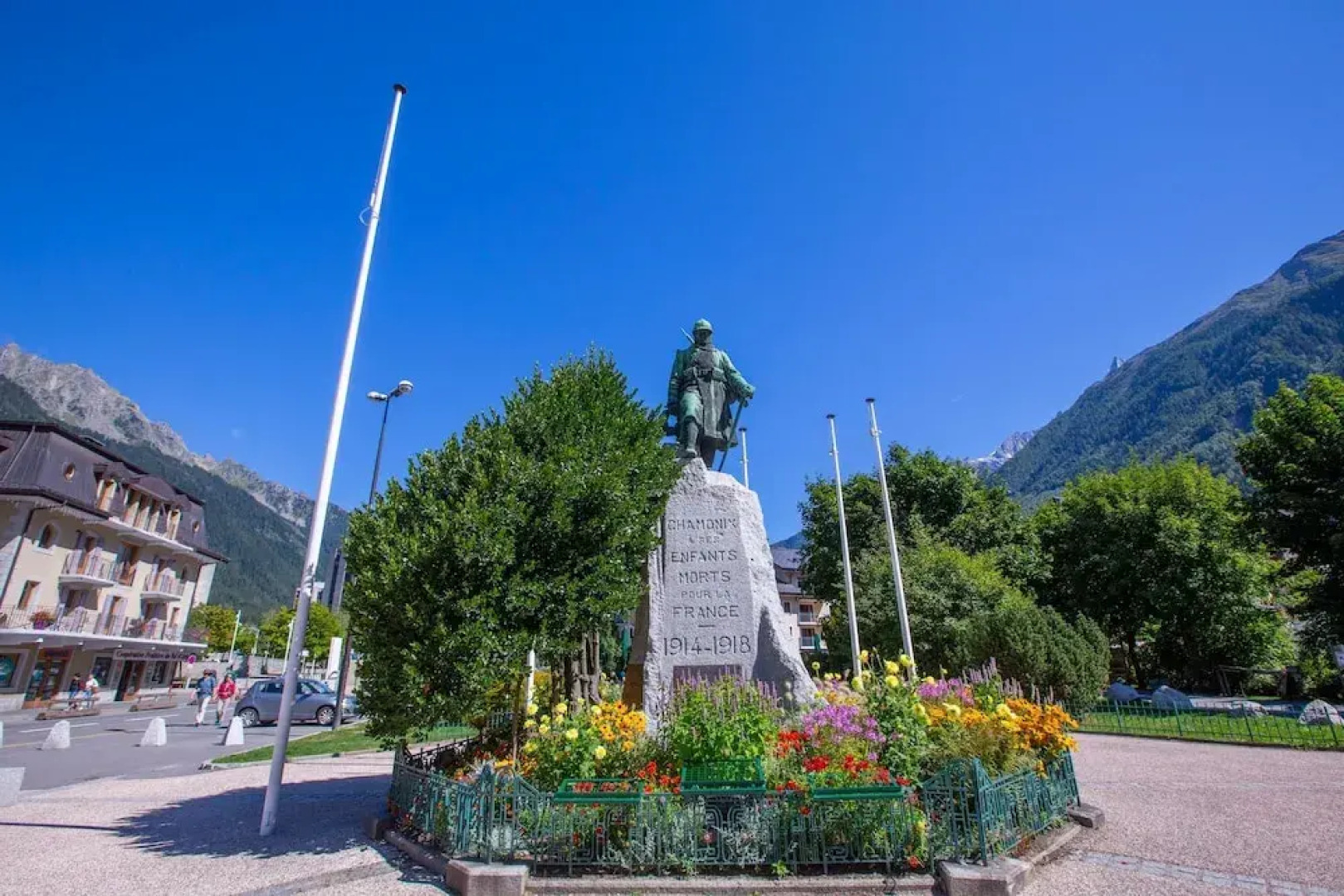 Vallorcine Loriaz 11 ski in ski out