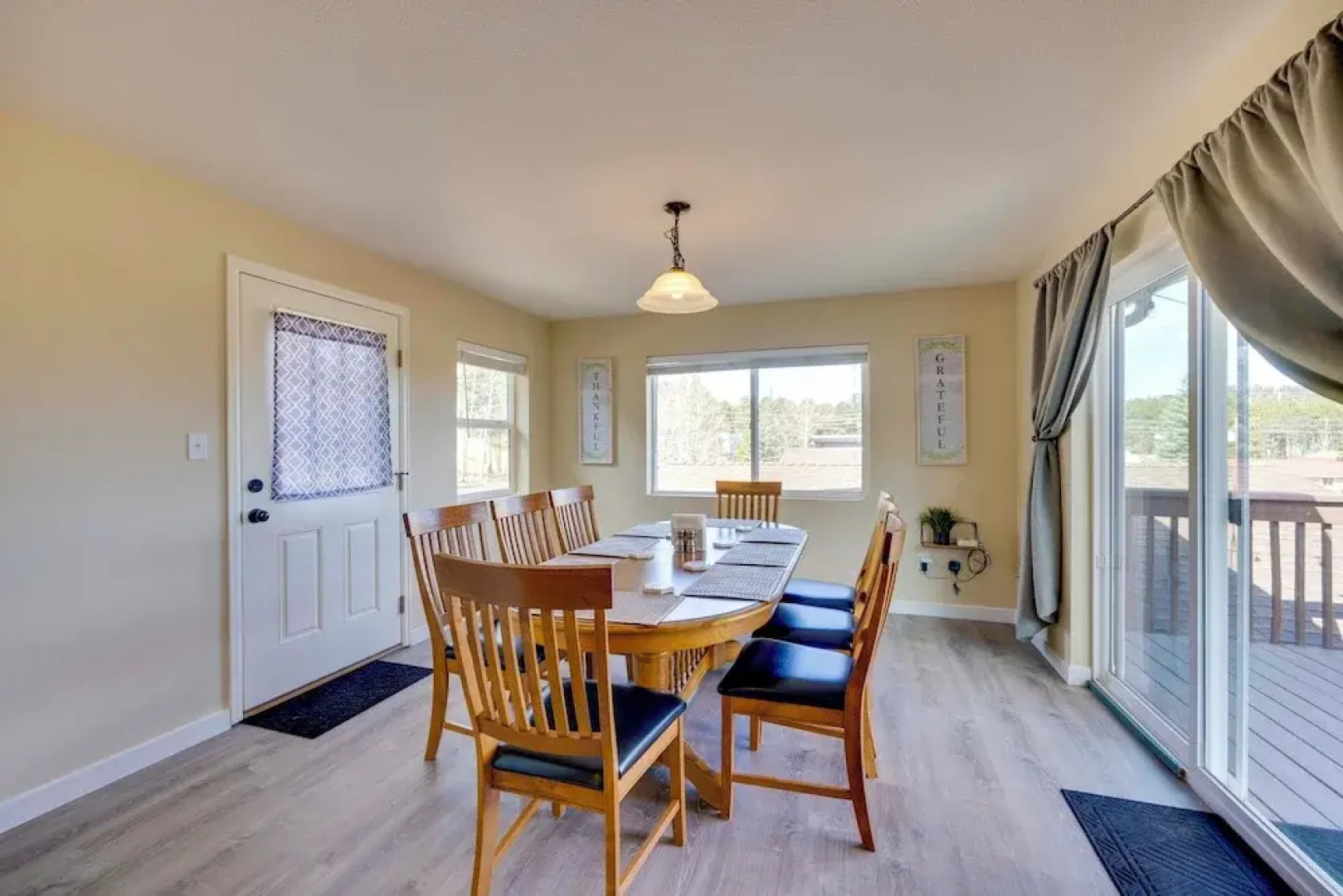 Comforting Woodland Park Home w/ Fire Pit!