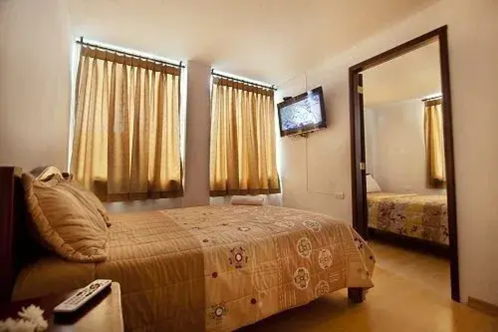 Quito Airport Suites