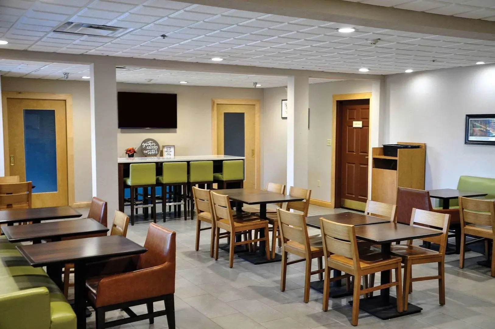 Country Inn & Suites by Radisson, Fairborn South, OH