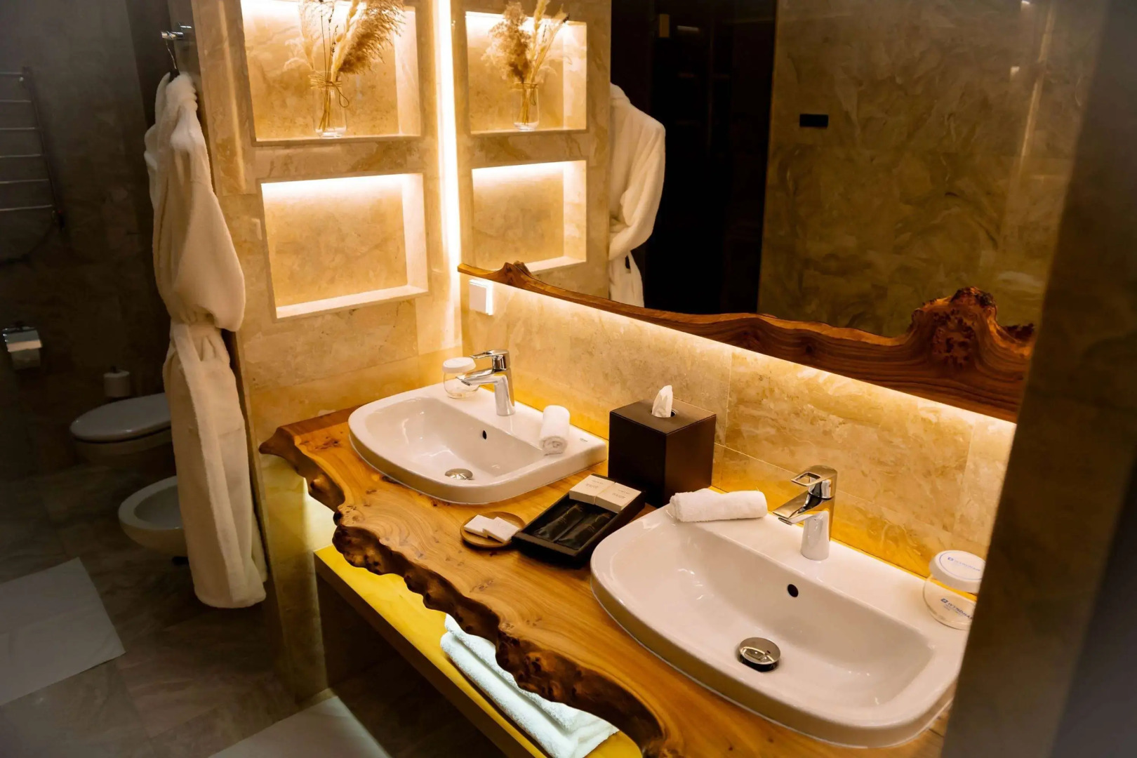 Wyndham Residences Aqkol