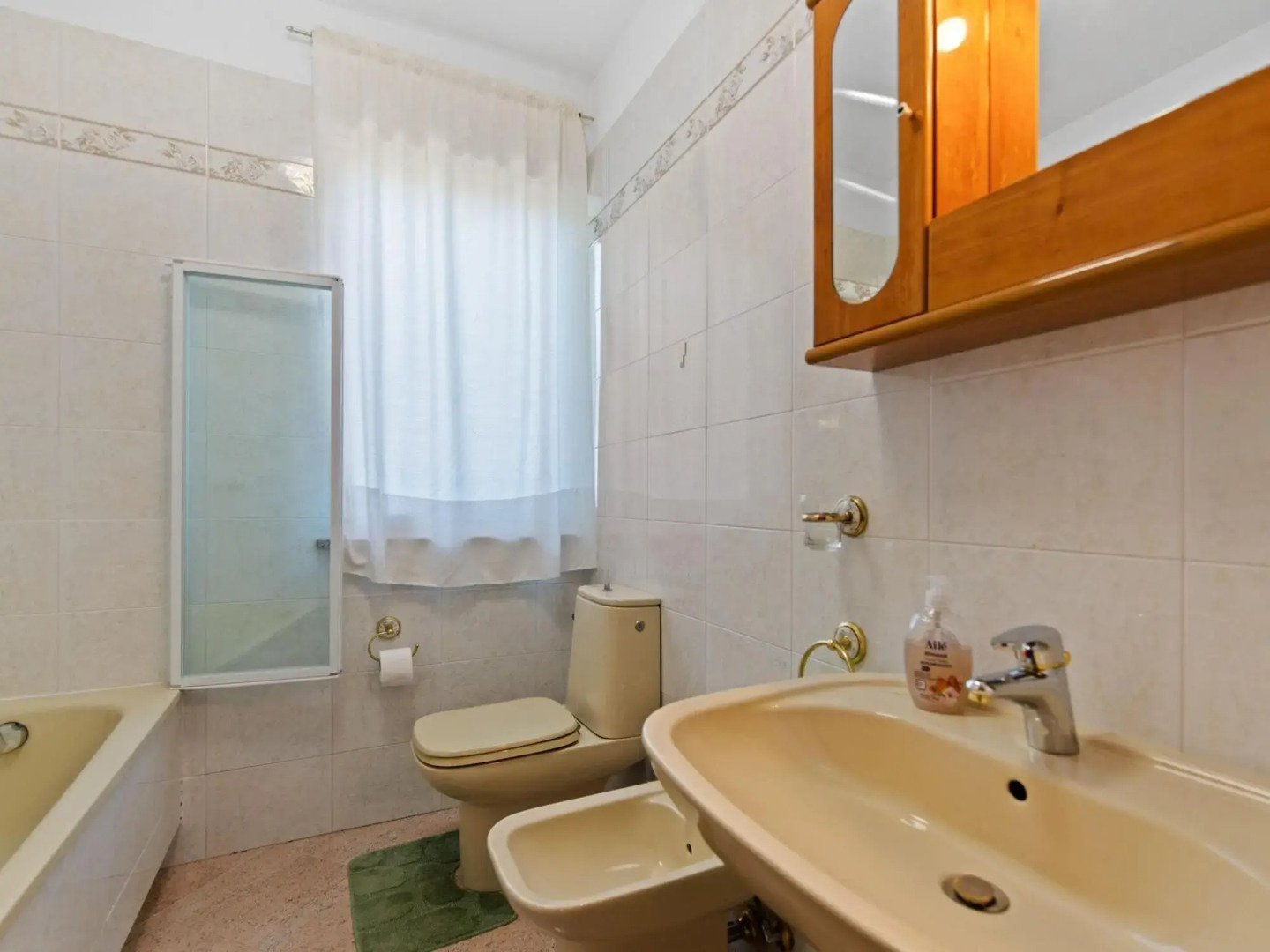 Stylish Villa in Buje With Outdoor Kitchen