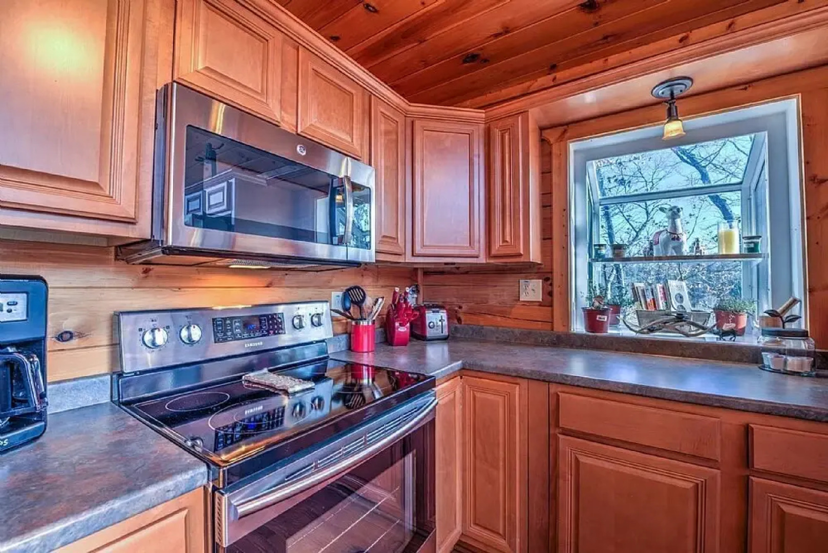 Sunrise Ridge - 3 Br Cabin