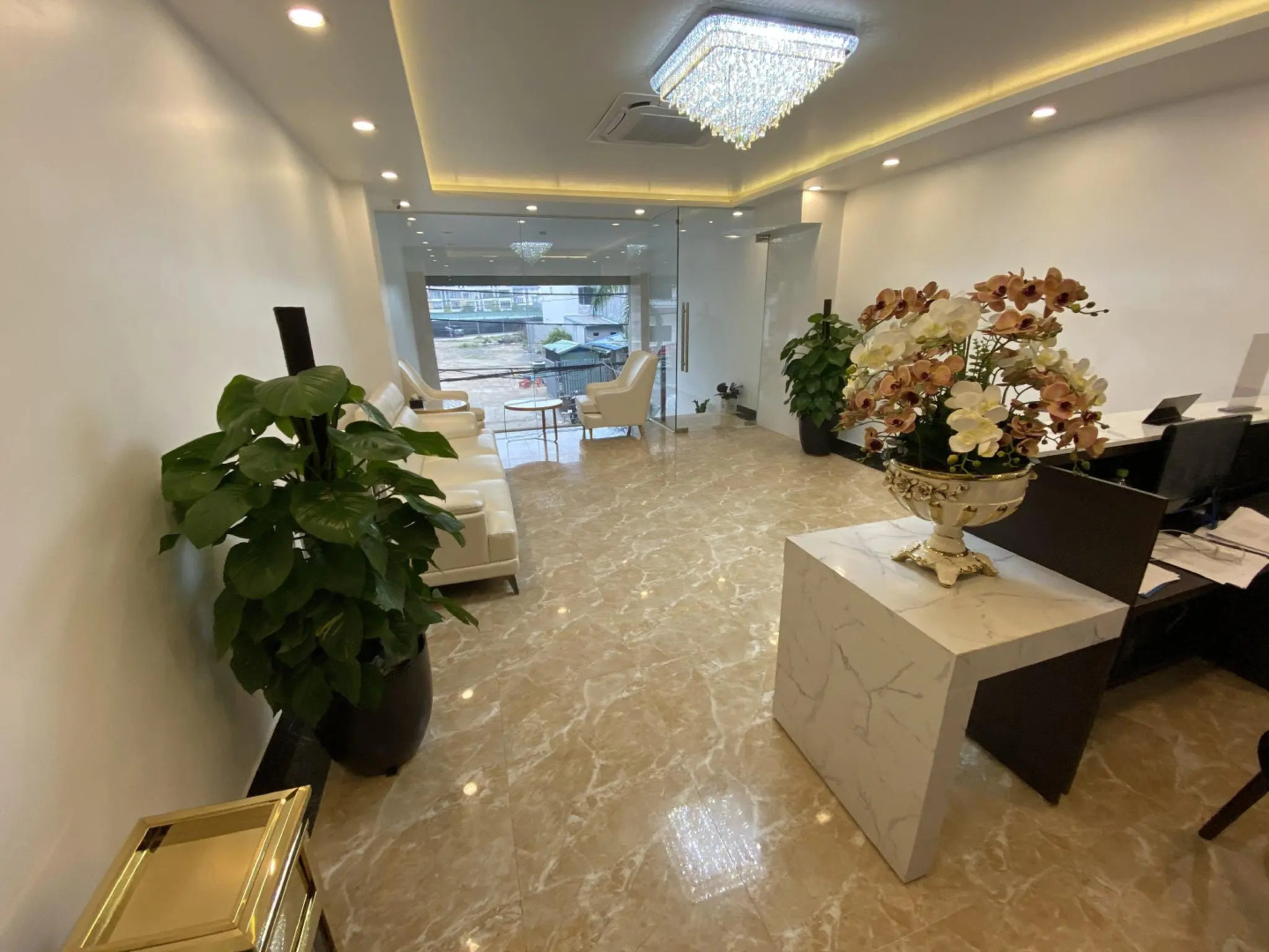 The Nova Hotel & Apartment