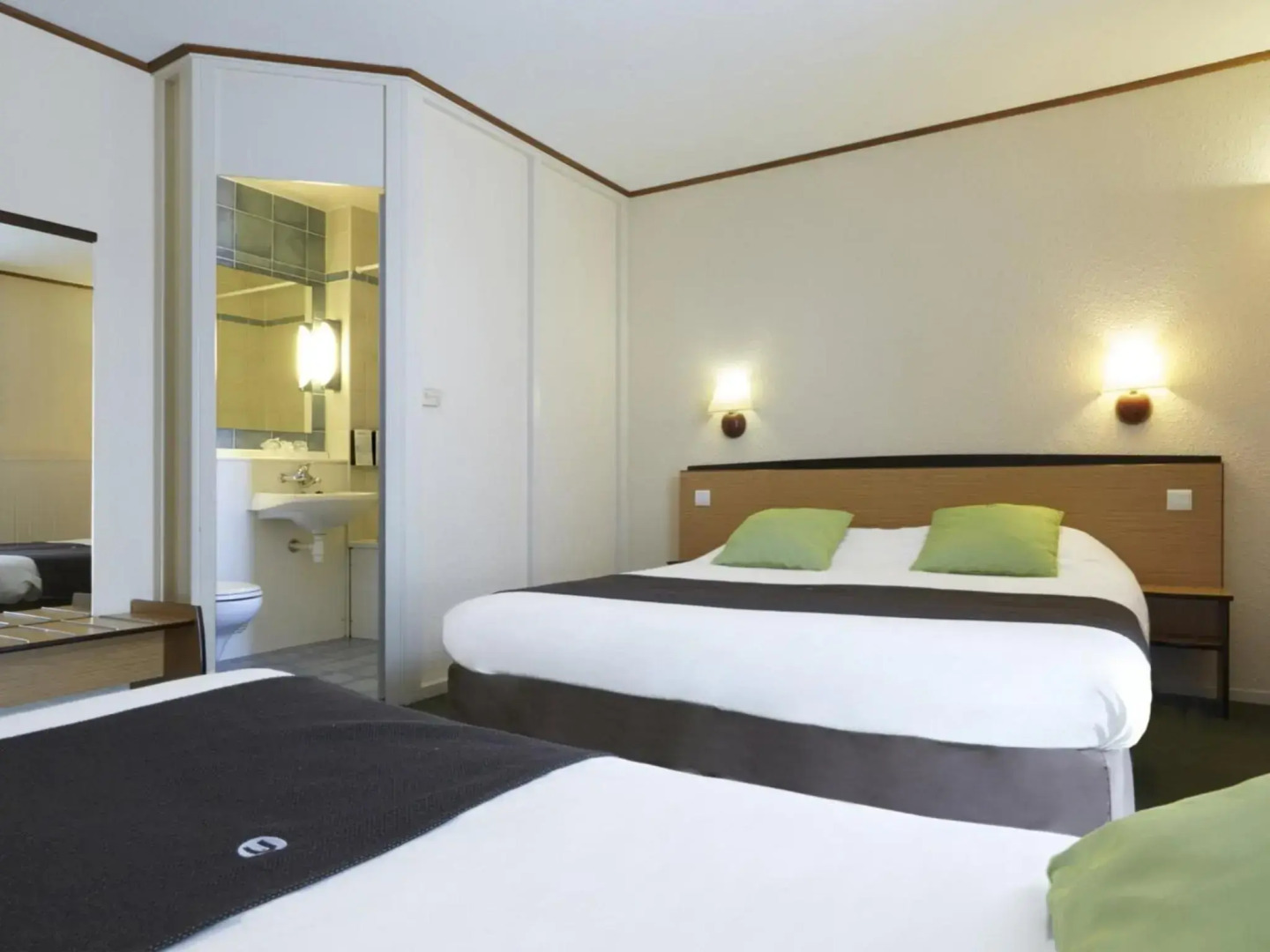 Hotel Campanile Dijon Centre - Gare