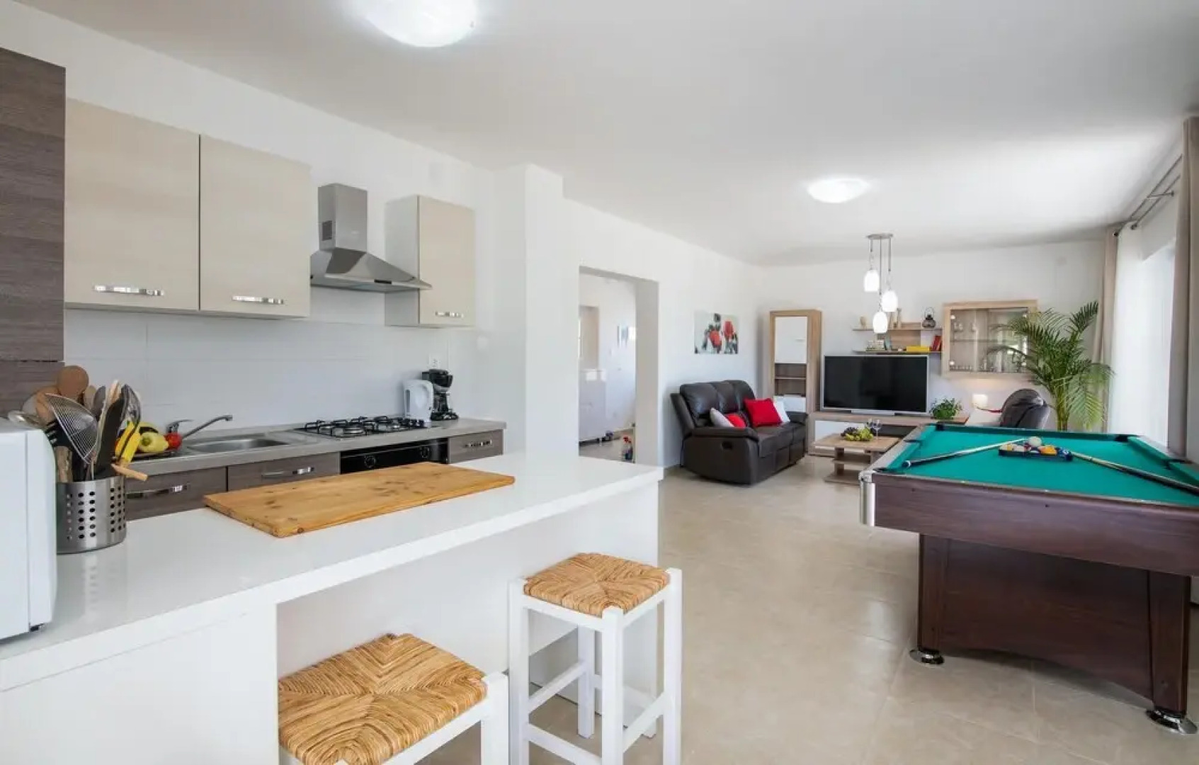 Beautiful Home in Kras With Wifi and 3 Bedrooms