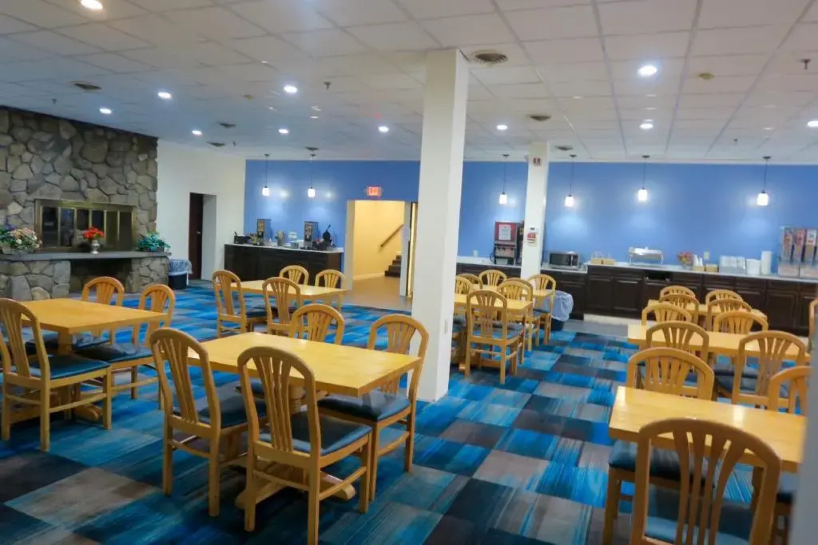 Days Inn by Wyndham Lincoln