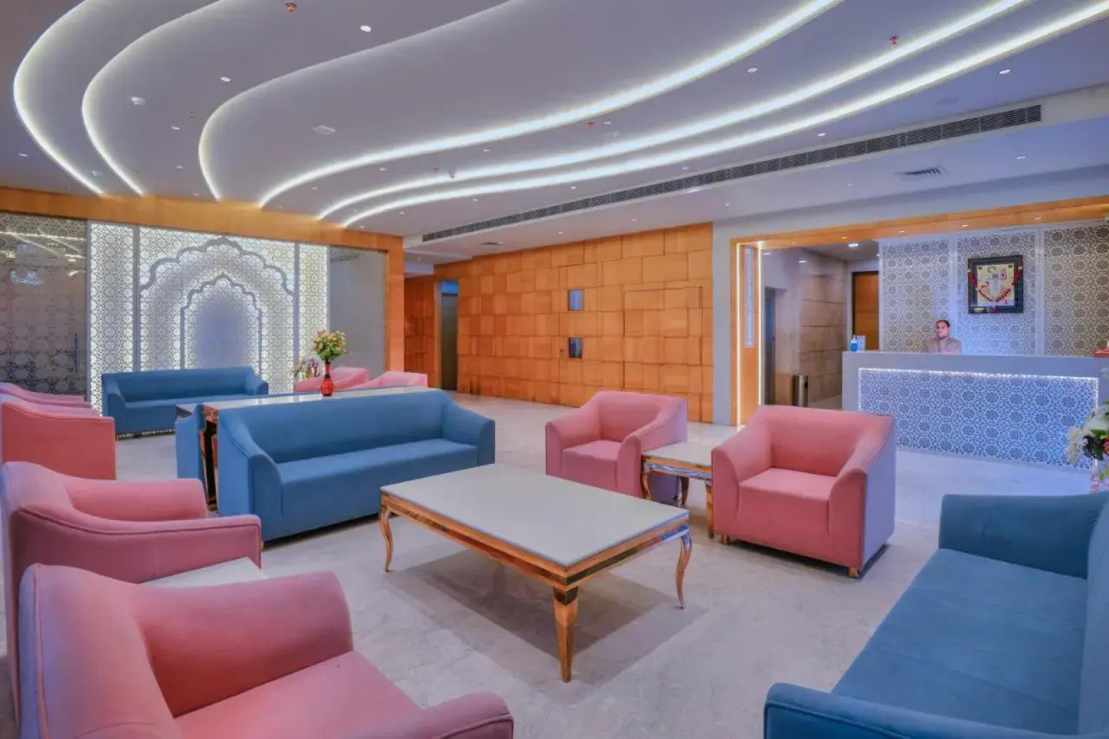 Wingston A TreeHouse Hotel Barsana