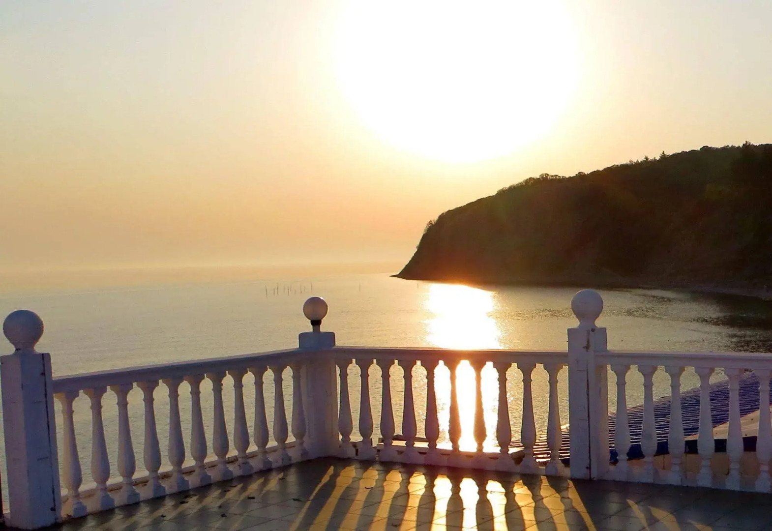 Отель Кавказ