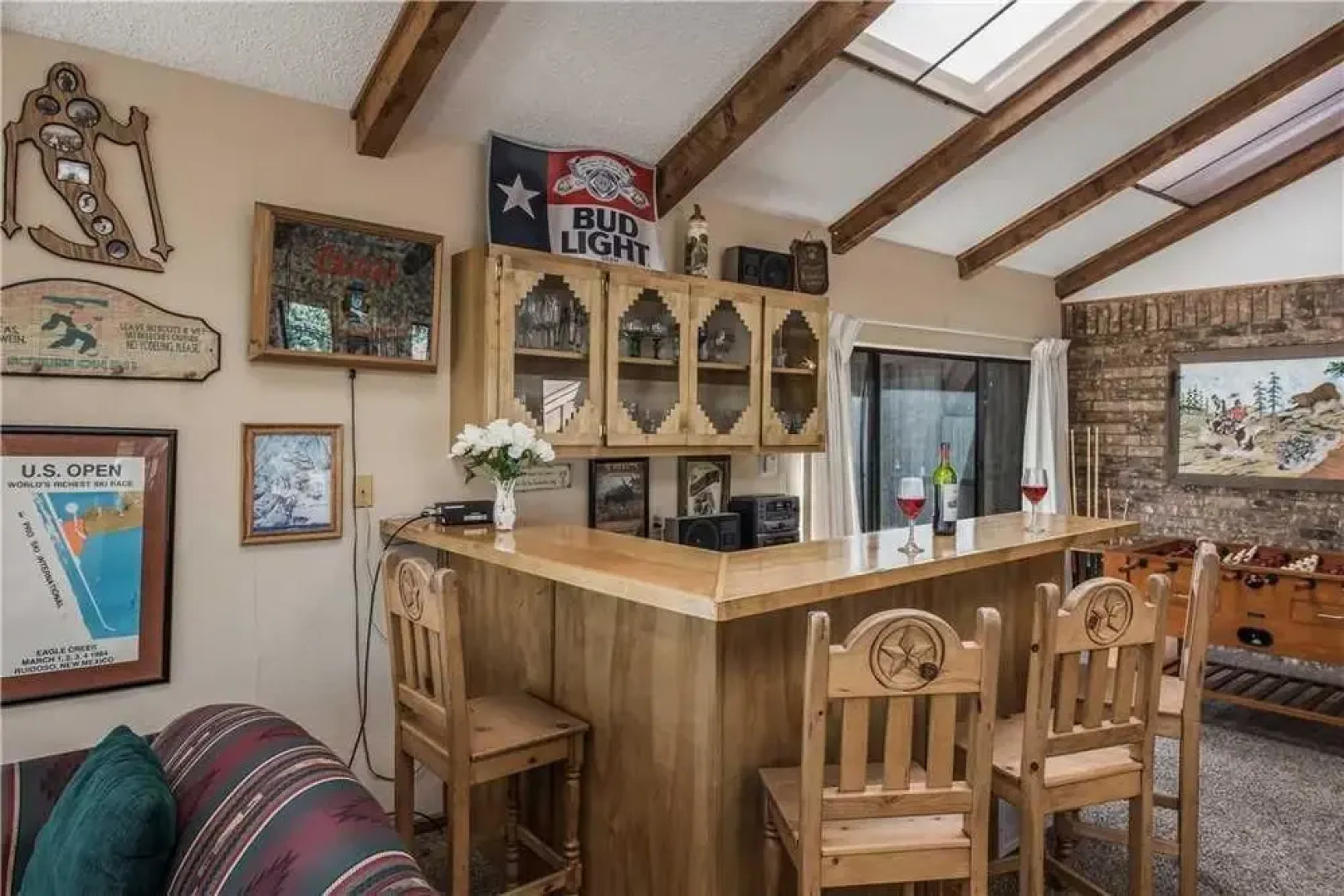 Cowboys Indians and Outlaws - Three Bedroom Cabin