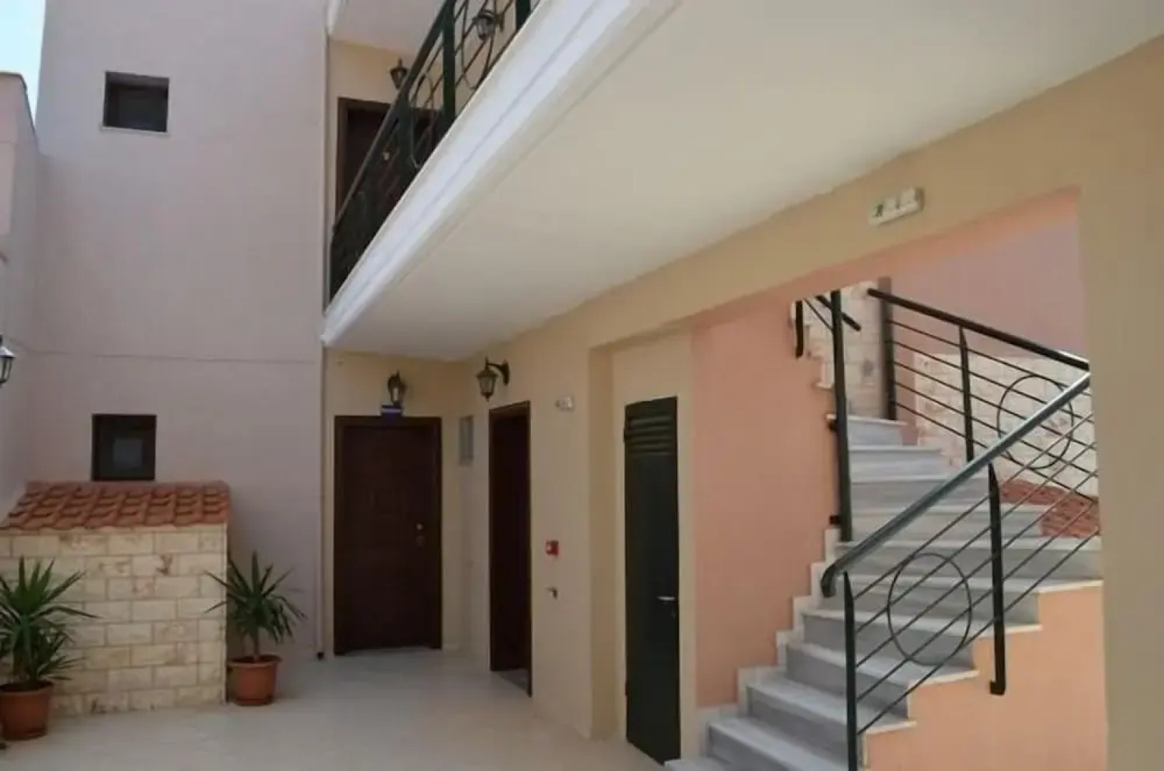 Villa Maria Studios & Suites