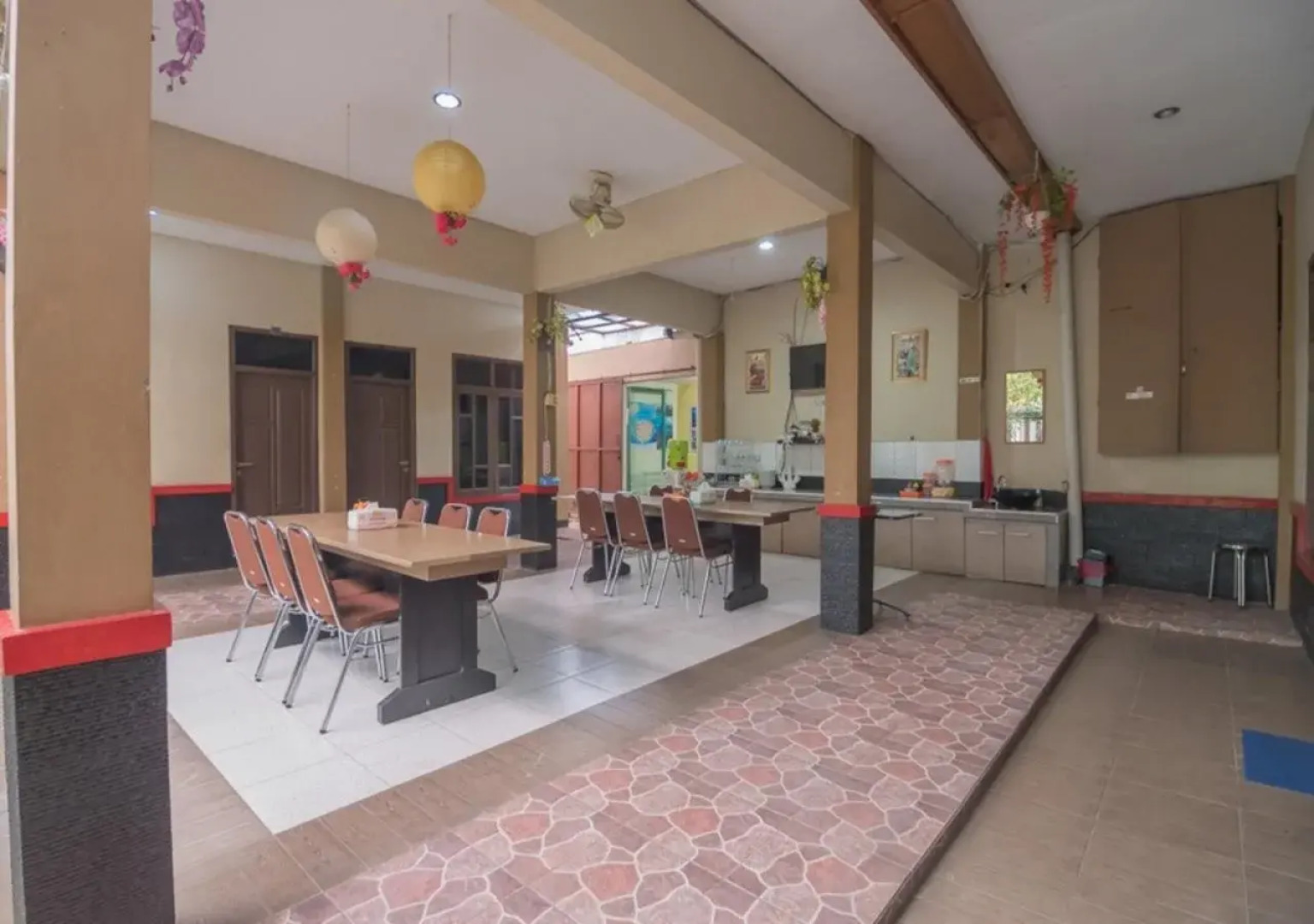 Aero Guest House By RedDoorz