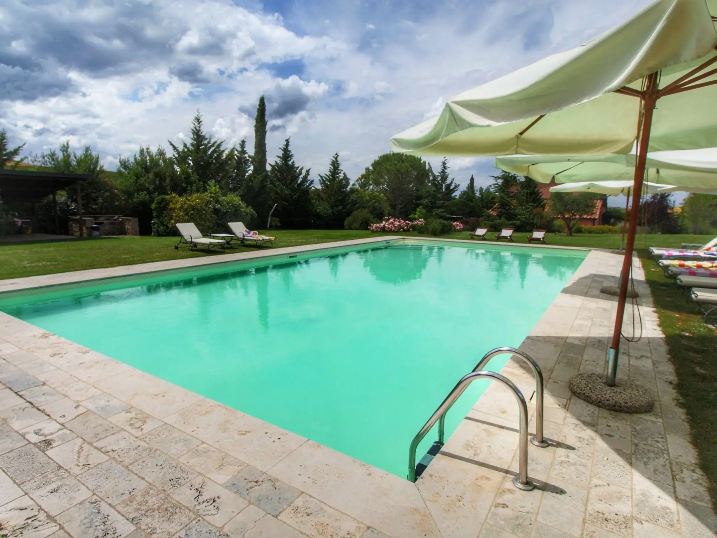 Belvilla by OYO Villa Acqua