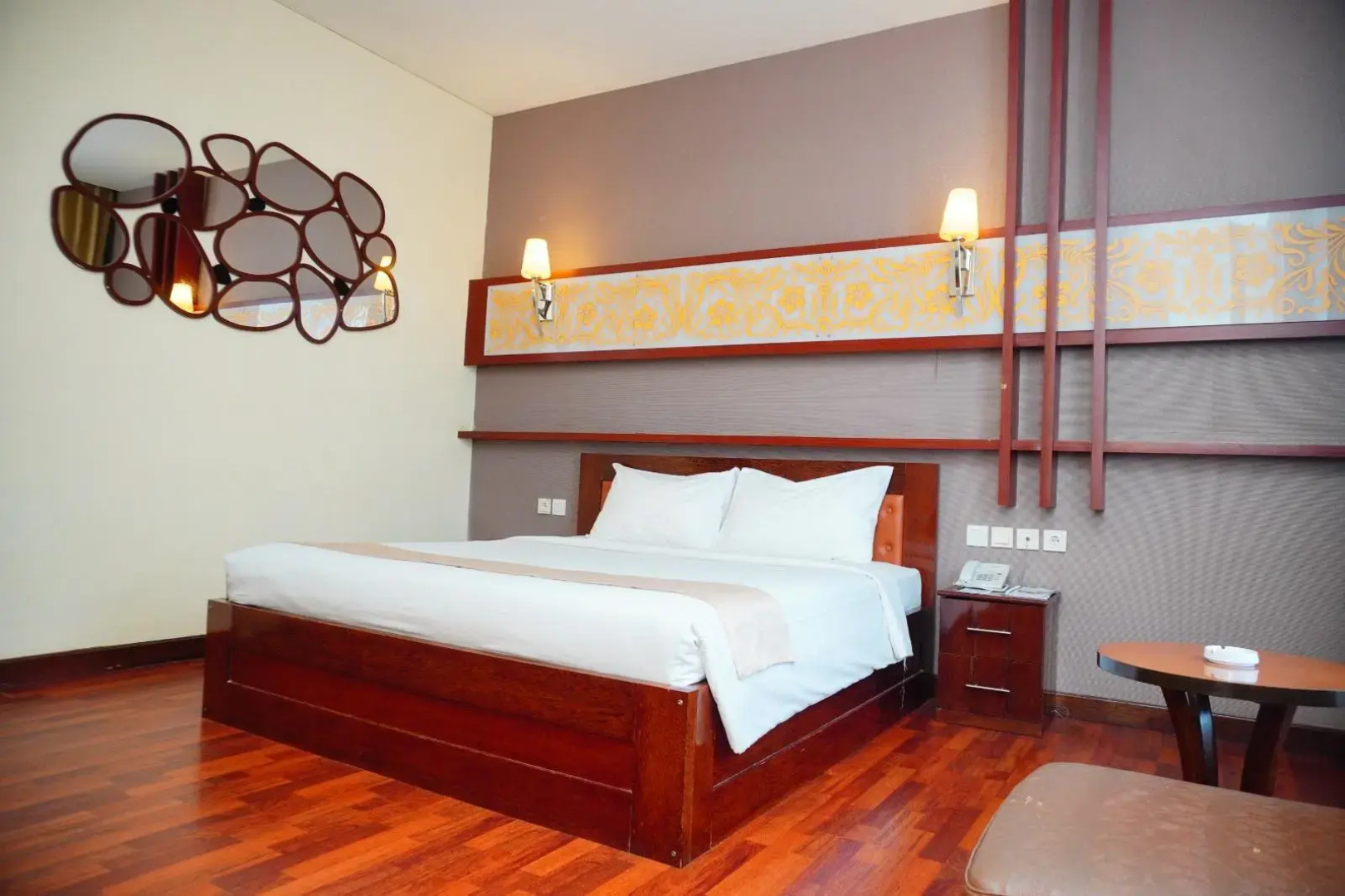 Sutan Raja Hotel & Convention Palu