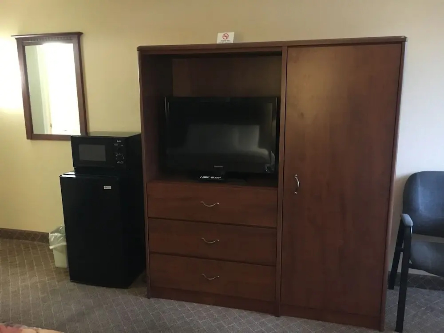 Hospitality Inn & Suites